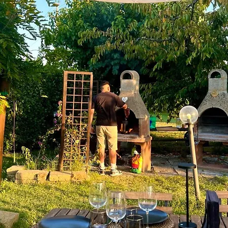 Leoncito Del Conero Gæstehus